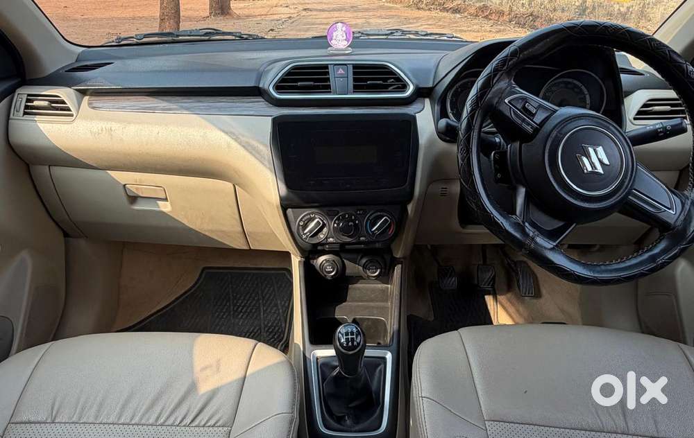 Maruti Suzuki Dzire 1.2 Vxi, 2022, Petrol