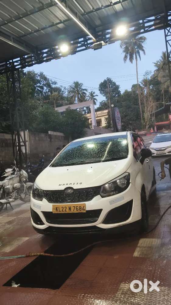 Mahindra Marazzo Diesel 2020 Variant