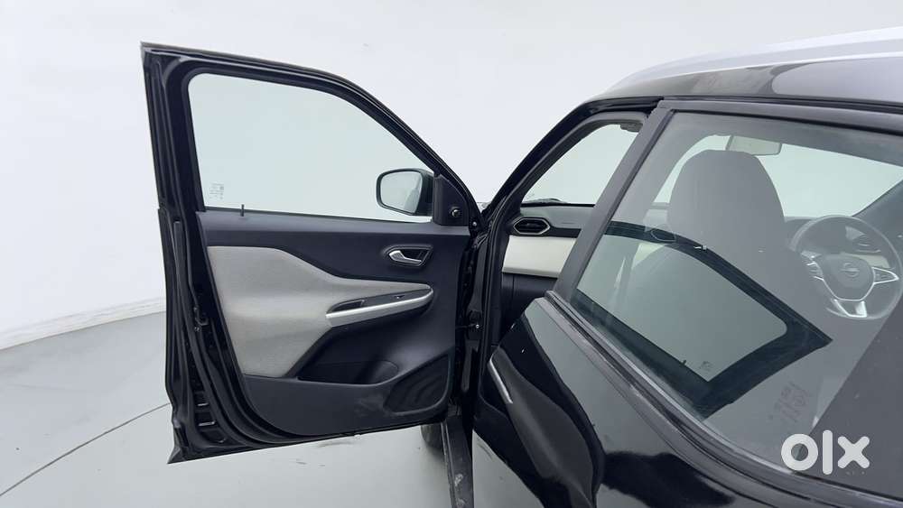 Nissan Magnite Xv Turbo, 2021, Petrol