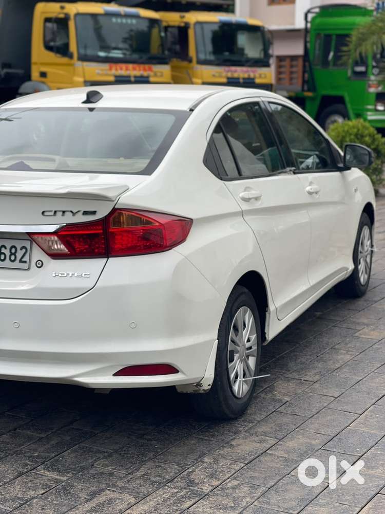 Honda City 2016 Diesel 92000 Km Driven