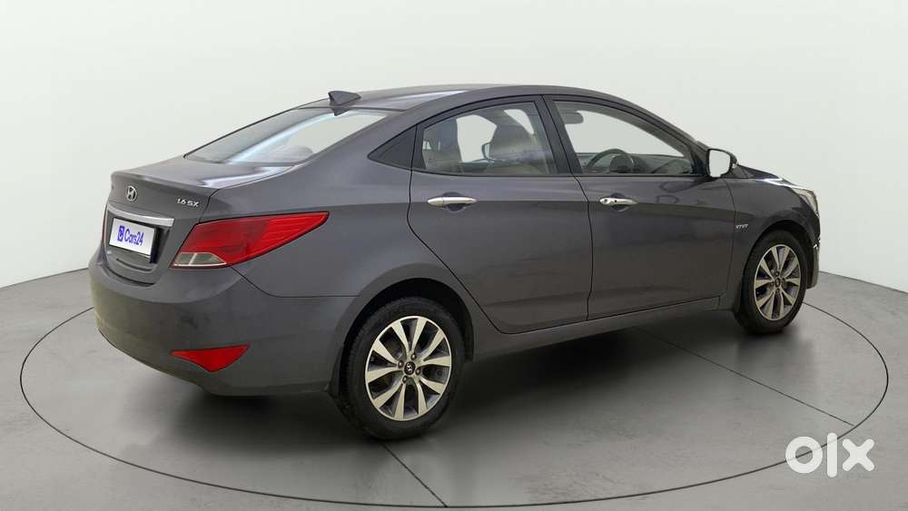 Hyundai Verna 1.6 Vtvt Sx, 2016, Petrol