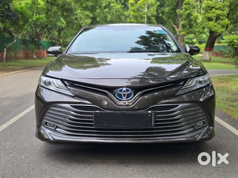 Toyota Camry Hybrid, 2021, Petrol