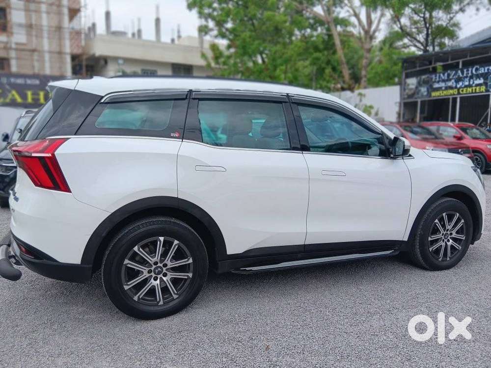 Mahindra Xuv700 2.2 Ax 7 Diesel At Str, 2023, Diesel