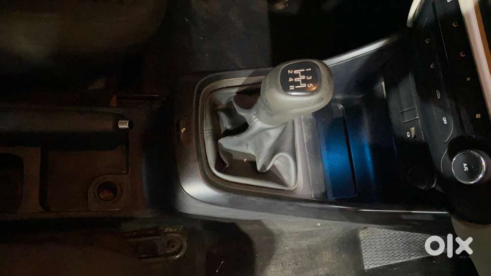 Tata Altroz Xm Plus Petrol, 2023, Petrol