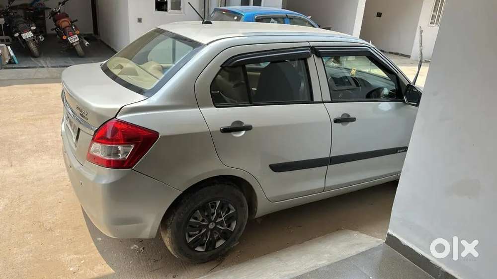 Maruti Suzuki Dzire 1.2 Lxi 2017