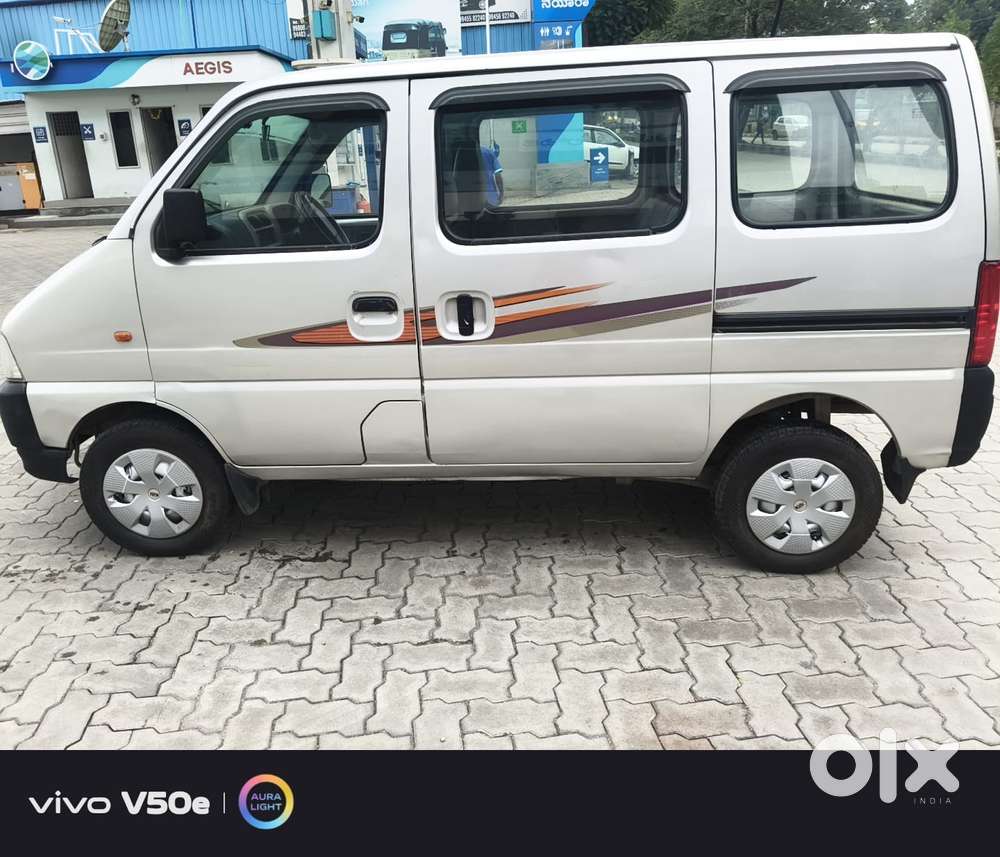 Maruti Suzuki Eeco 5 Seater Standard, 2013, Petrol