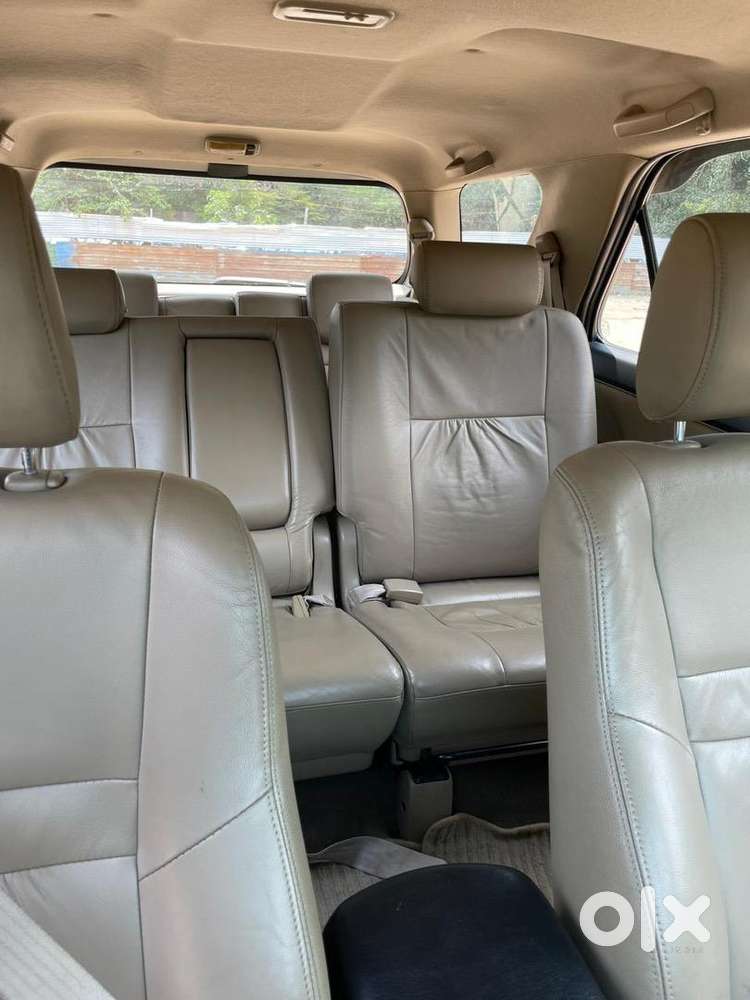 Toyota Fortuner 2014 Diesel 99000 Km Driven