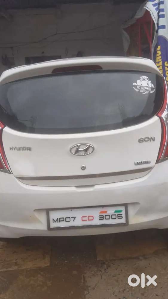 आंख बंद करके ले जाना कोई दिक्कत आवेगी तो वापस कर जाना पैसे ले जाना ,