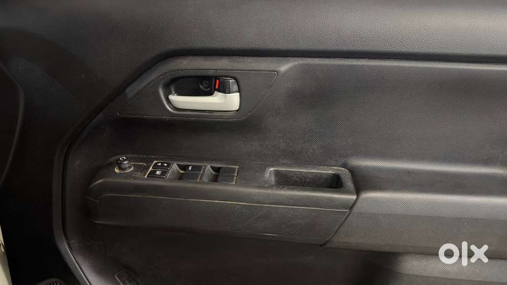 Maruti Suzuki Wagon R Vxi 1.0, 2022, Petrol