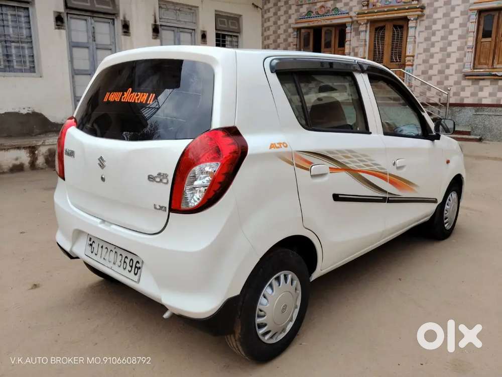 Maruti Suzuki 
Alto 800 Lxi
Model 2014
Good Condition
Urgent Sale