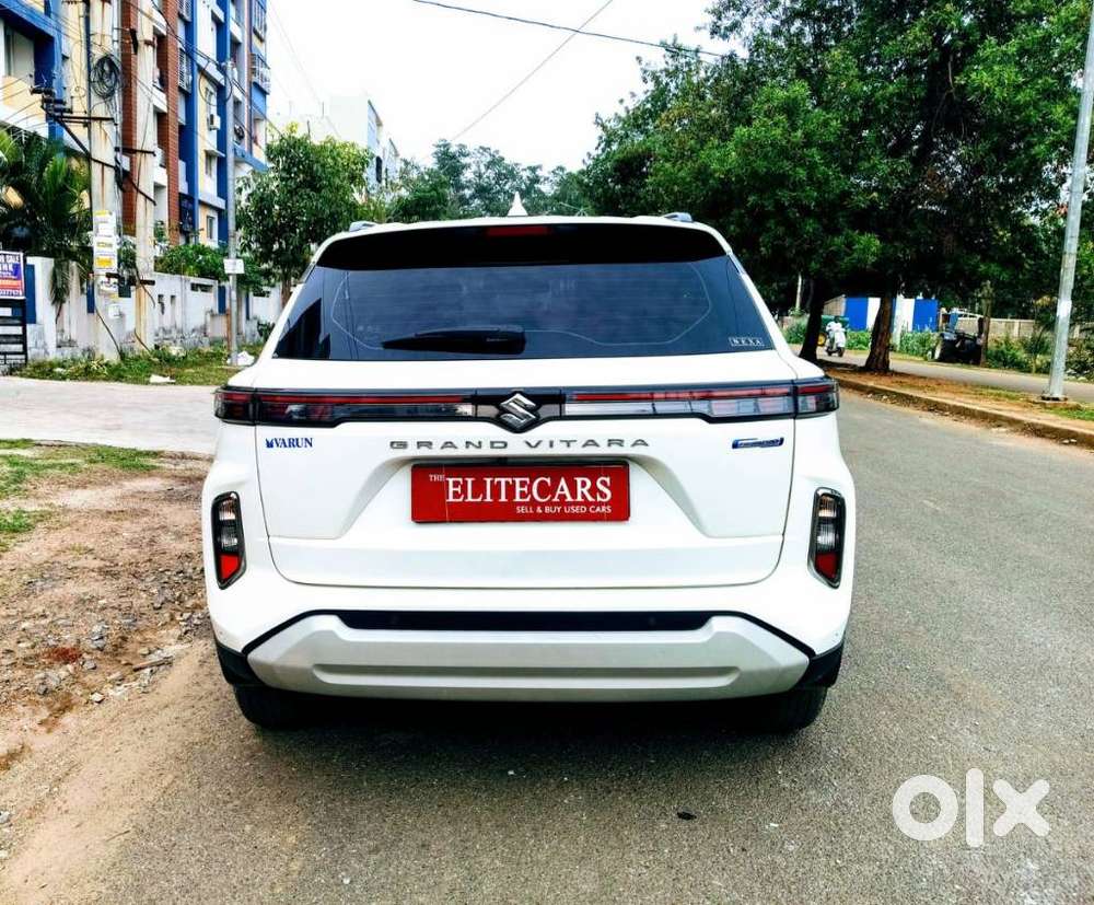 Maruti Suzuki Grand Vitara Alpha Smart Hybrid, 2023, Petrol