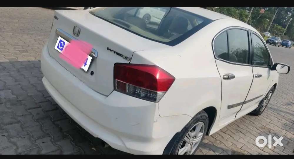 Dec 2011 Engine Ac Ok Condition