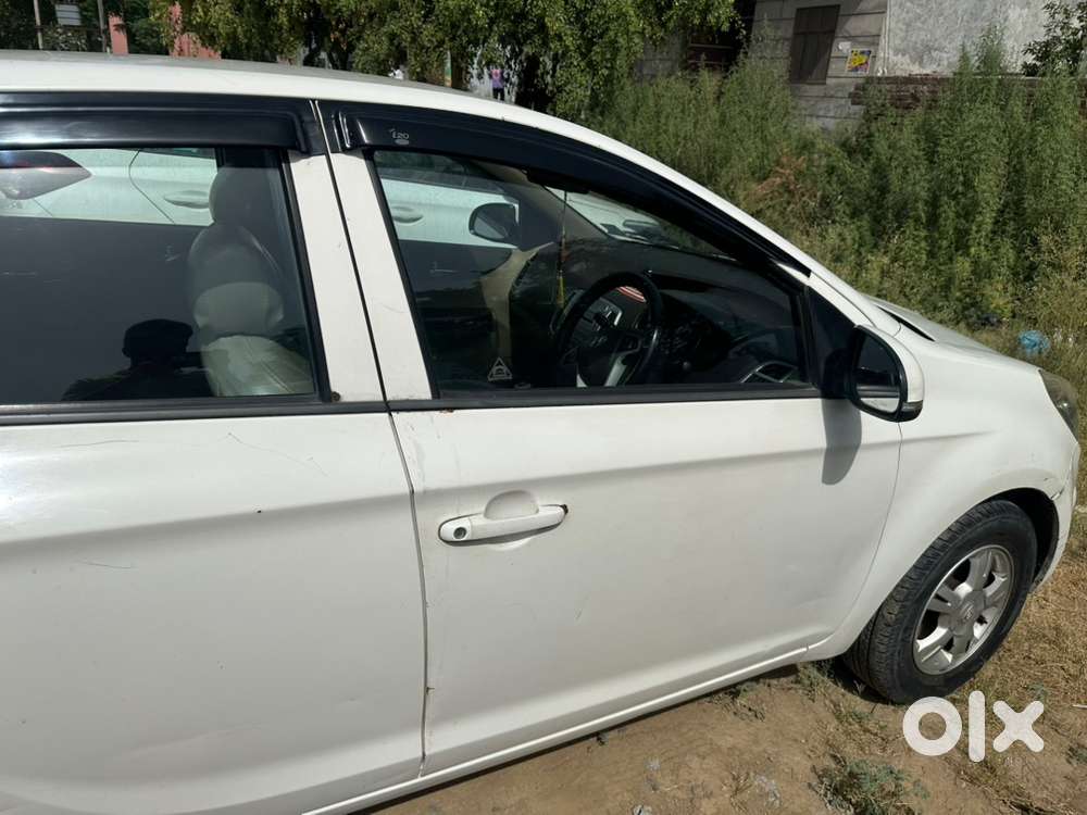 Hyundai Diesel Car 2011