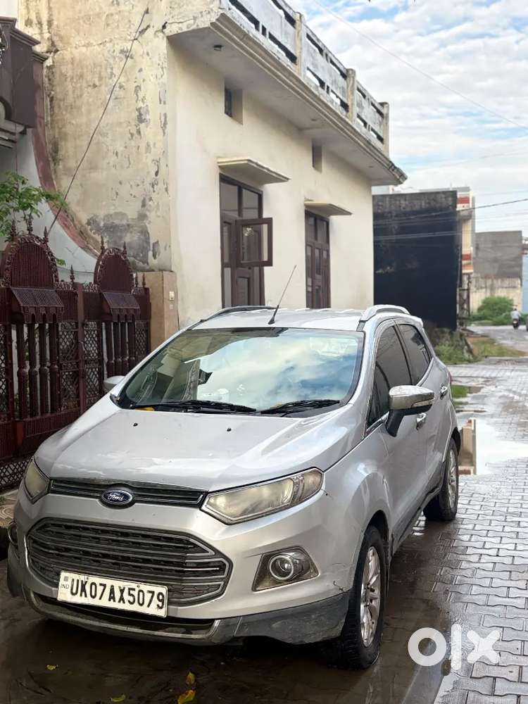 Ford Aspire Titatinium Blu 2015