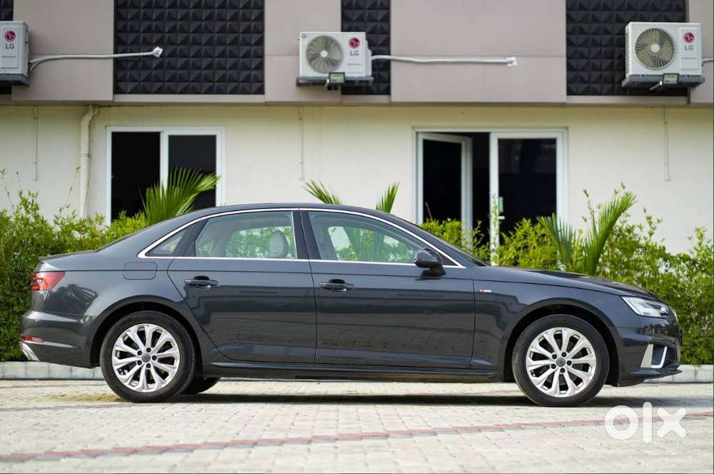 Audi A4 35 Tfsi Premium + Sunroof, 2019, Petrol