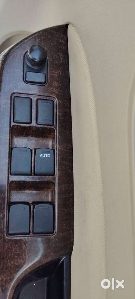 Maruti Suzuki Dzire Vxi Ags, 2015, Petrol