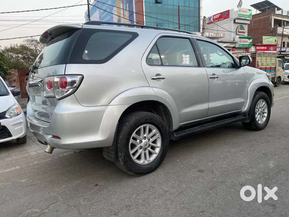 Toyota Fortuner 3.0 4x4 Manual, 2012, Diesel