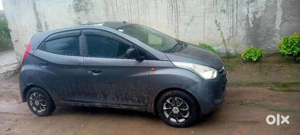 Hyundai Eon Magna 2015