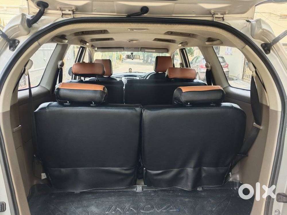 Toyota Innova 2.5 Vx 8 Str, 2015, Diesel