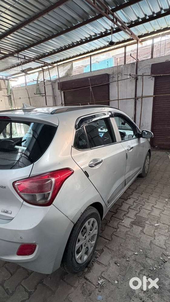 Hyundai Grand I10 Sportz 2013