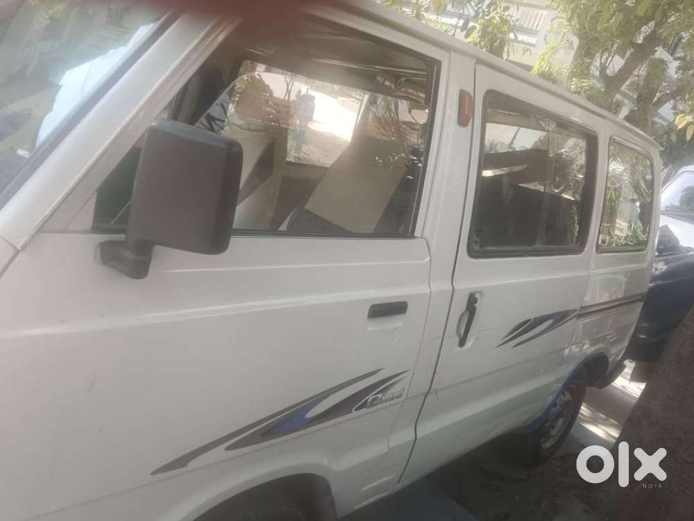Maruti Suzuki Omni 5-seater 2013