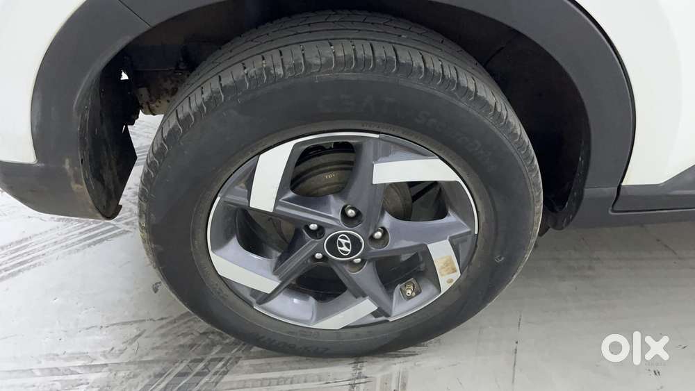 Hyundai Venue Sx Plus Turbo Dct, 2022, Petrol