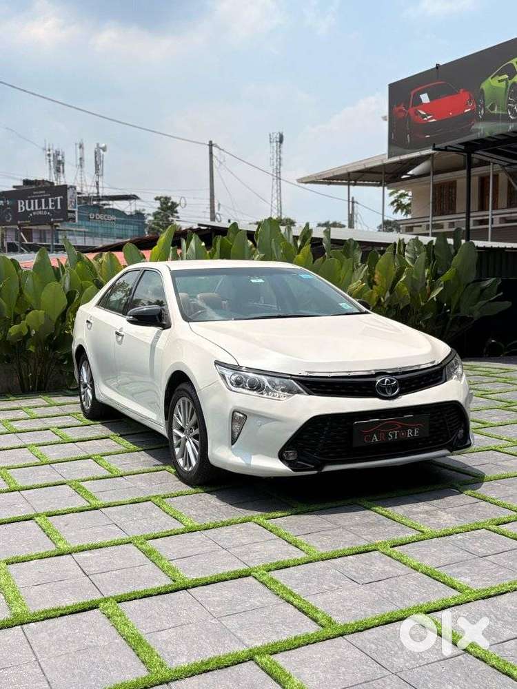 Toyota Camry Hybrid, 2018, Diesel