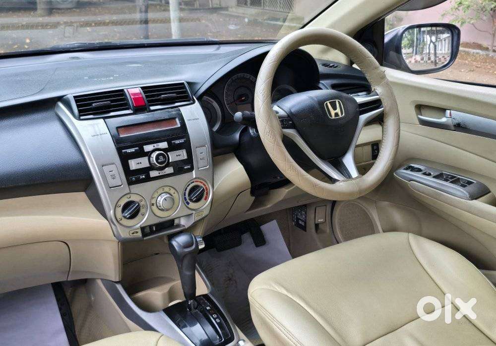 Honda City 1.5 V At, 2010, Petrol