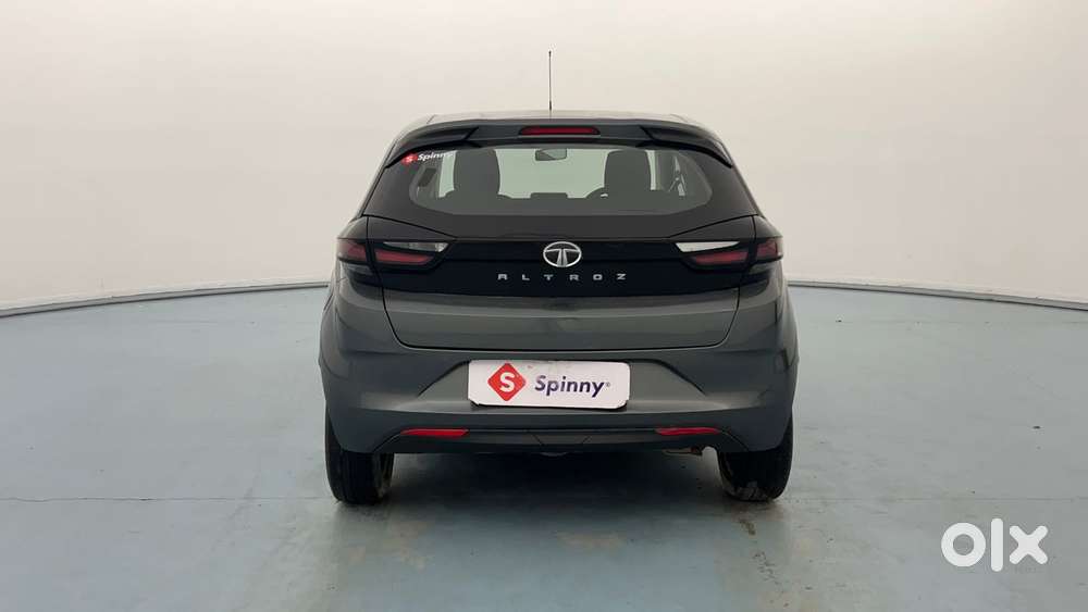 Tata Altroz 1.2 Xm Plus, 2022, Petrol
