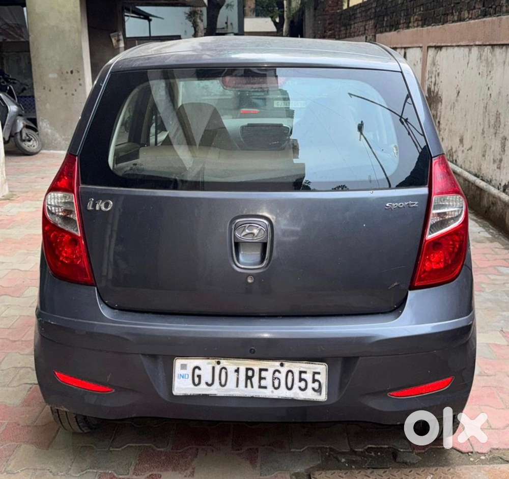 Hyundai I10 Sportz 2015 Petrol