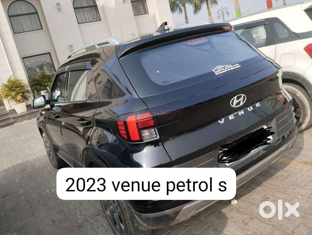Hyundai Venue 1.0 S (o) Turbo Imt, 2023, Petrol