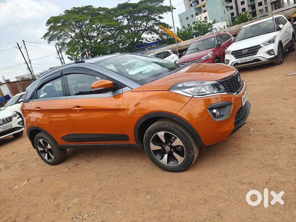 Tata Nexon Amt Xza Plus, 2018, Petrol