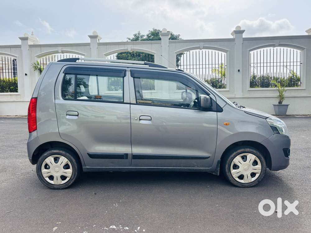 Maruti Suzuki Wagon R Vxi Amt1.2, 2016, Petrol