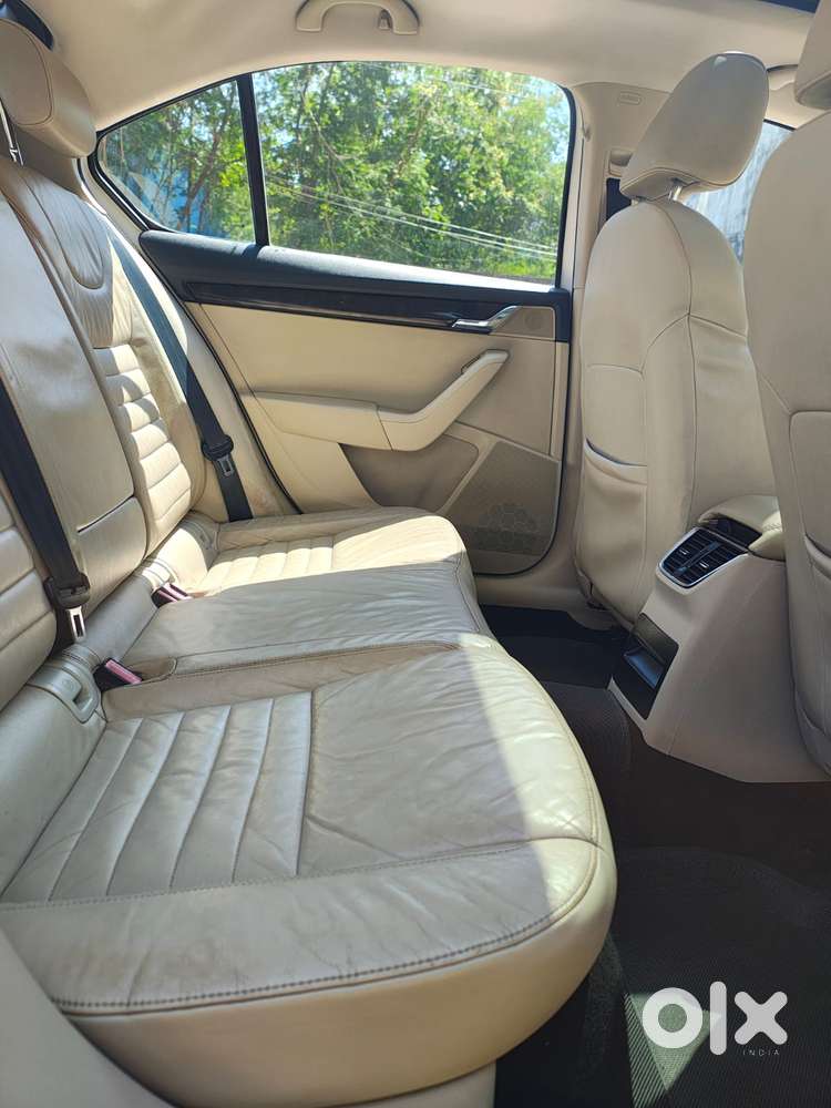 Skoda Octavia 2.0 Elegance Tdi Cr At, 2015, Diesel