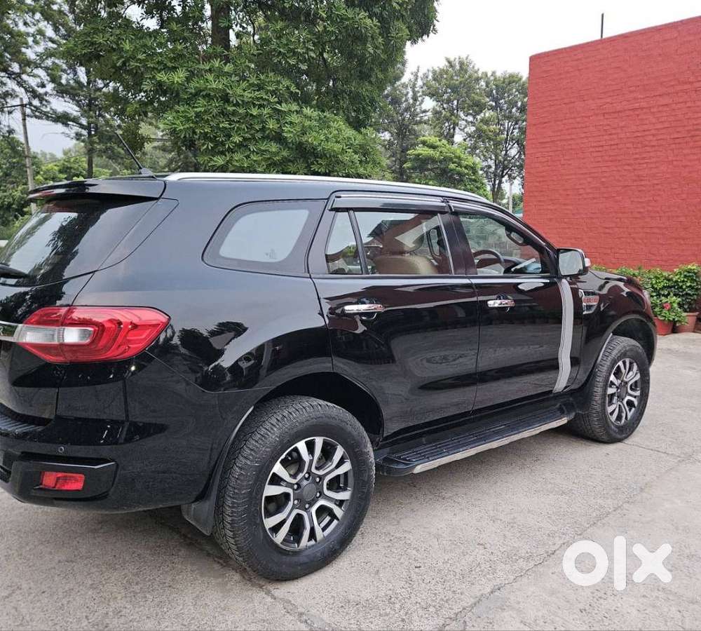 Ford Endeavour 2.2 Titanium At 4x2 Sunroof, 2019, Diesel