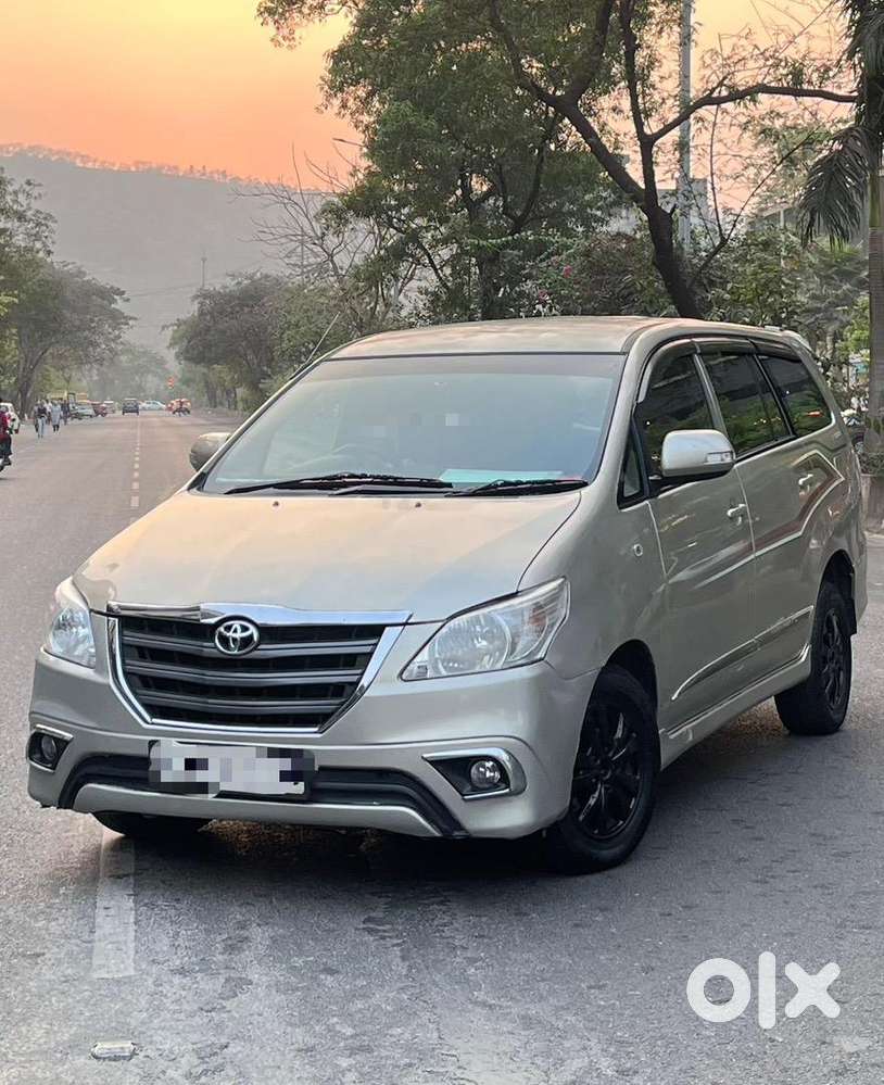 Toyota Innova 2013 Diesel Well Maintained