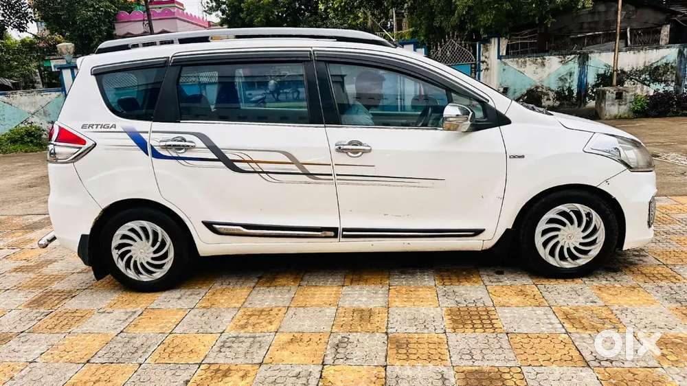 Maruti Suzuki Ertiga Vdi 2012