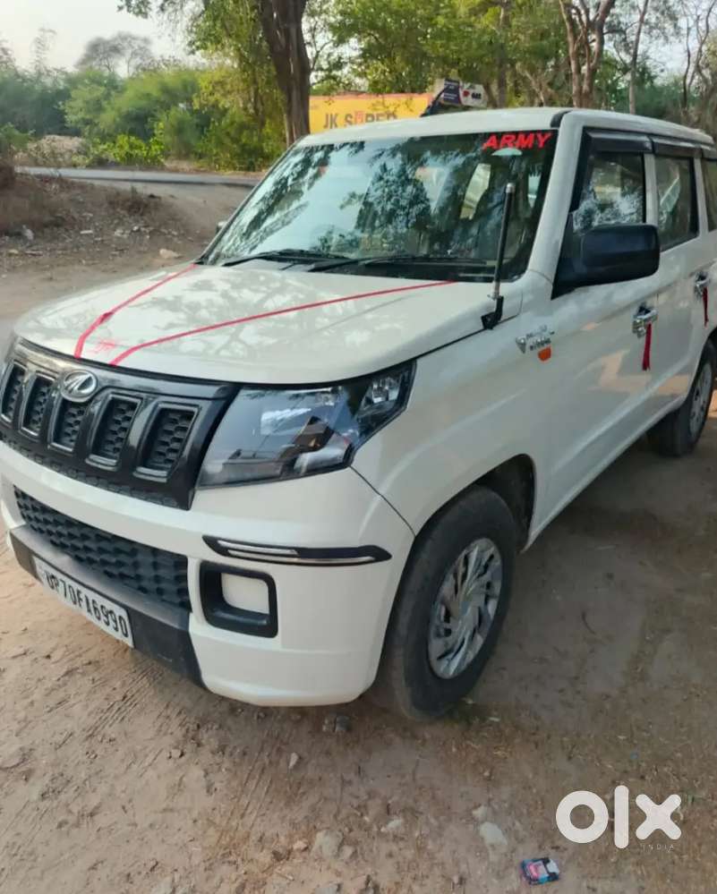Mahindra Tuv 300 2019 Diesel 80000 Km Driven