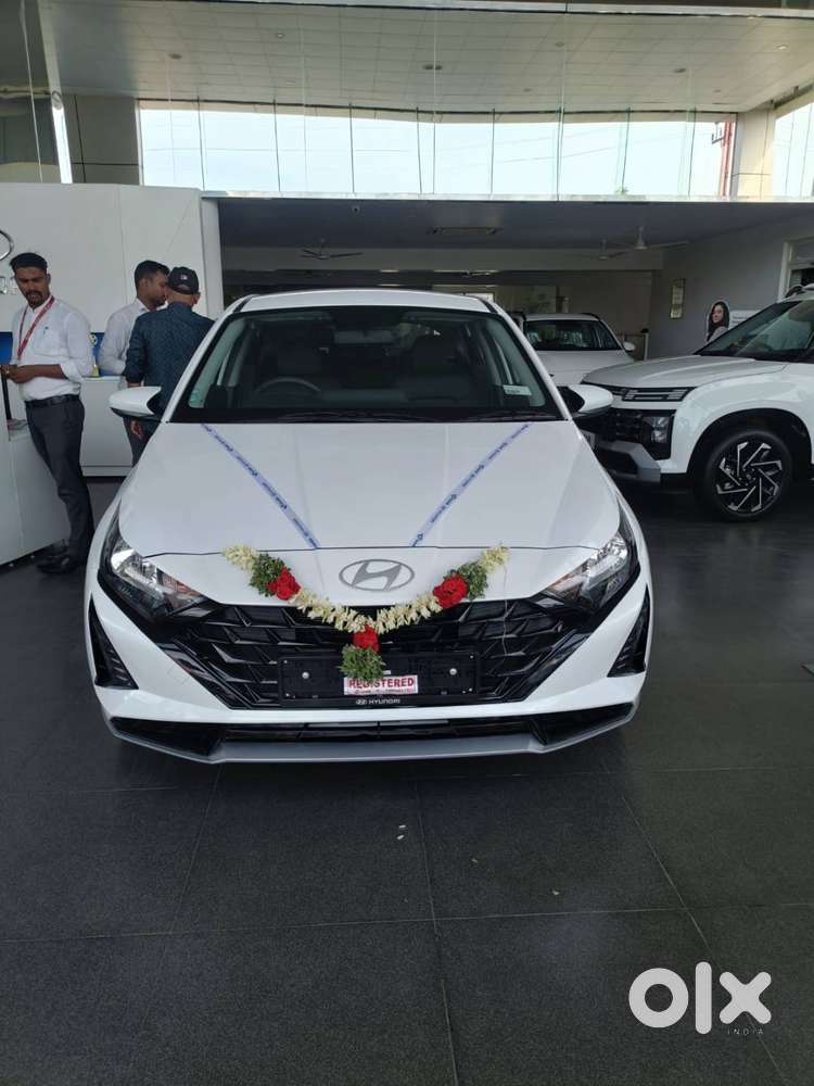 Hyundai I20 2025 Petrol 3500 Km Driven