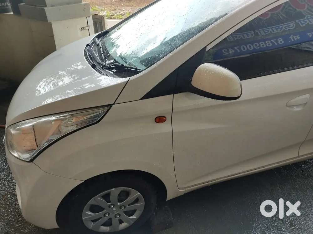 Hyundai Eon Sportz 2016 Petrol Manual