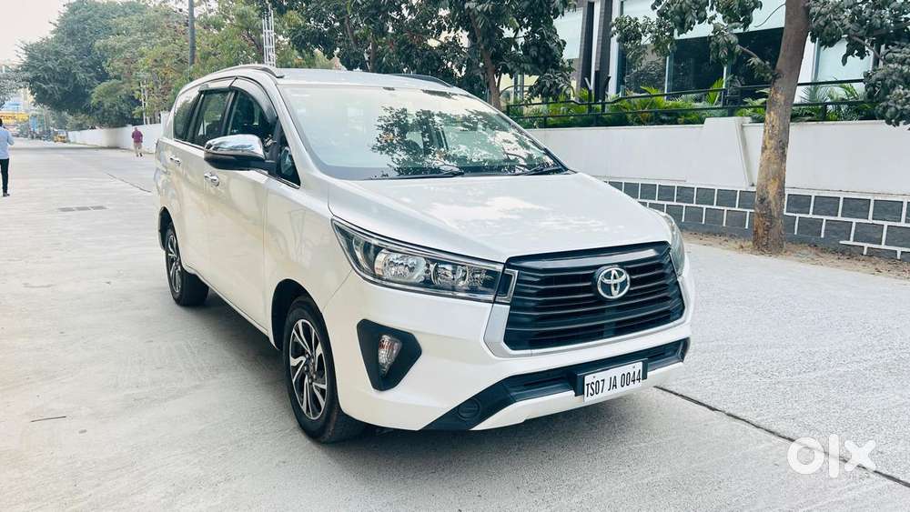 Toyota Innova Crysta [2020-ongoing] 2.4 Gx At 7 Str, 2021, Diesel