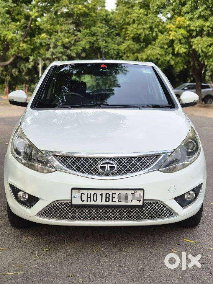Tata Bolt Revotron Xt, 2015, Petrol
