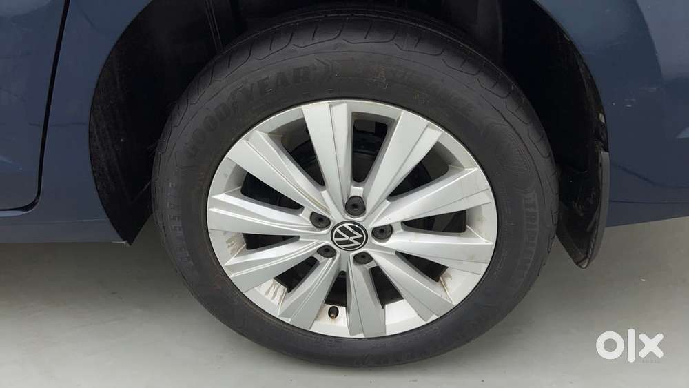 Volkswagen Virtus Highline Plus 1.0 Tsi At, 2023, Petrol