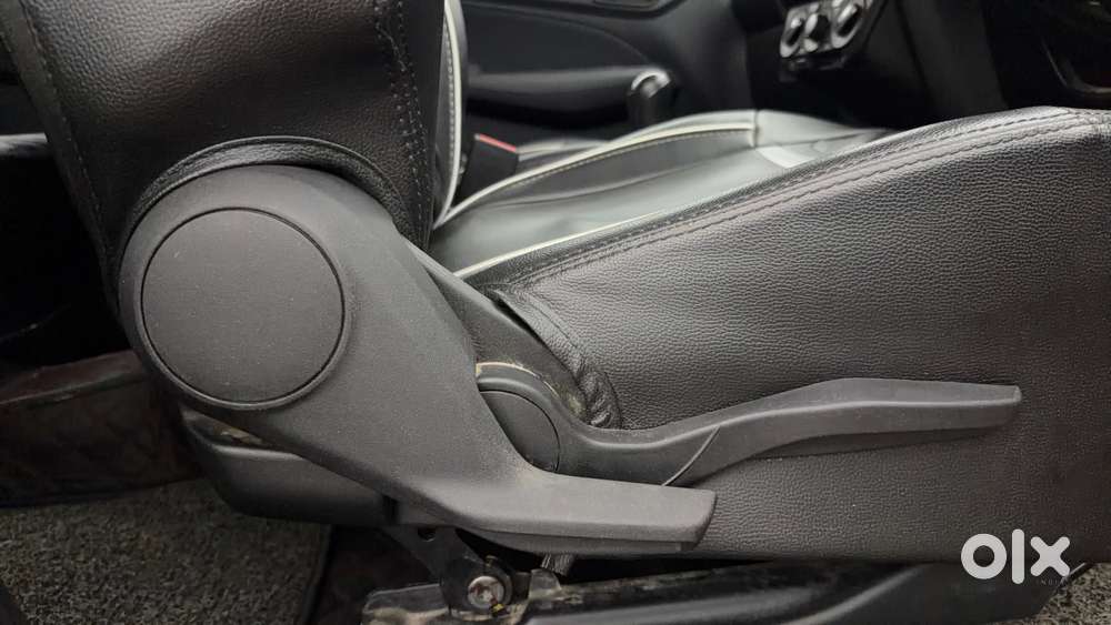Maruti Suzuki Swift Vvt Vxi, 2023, Petrol