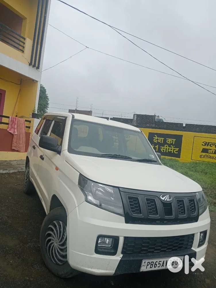 Mahindra Tuv 300 2019 Diesel 85000 Km Driven