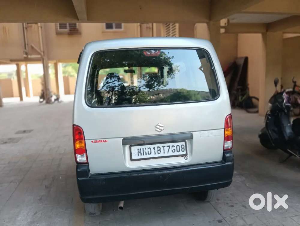 Maruti Suzuki Eeco 2015 Petrol + Cng 175000 Km Driven