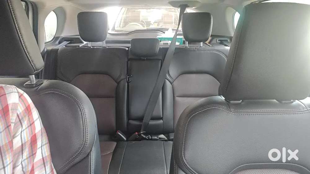 Maruti Suzuki Grand Vitara 2023 Petrol 33000 Km Driven, Sunroof