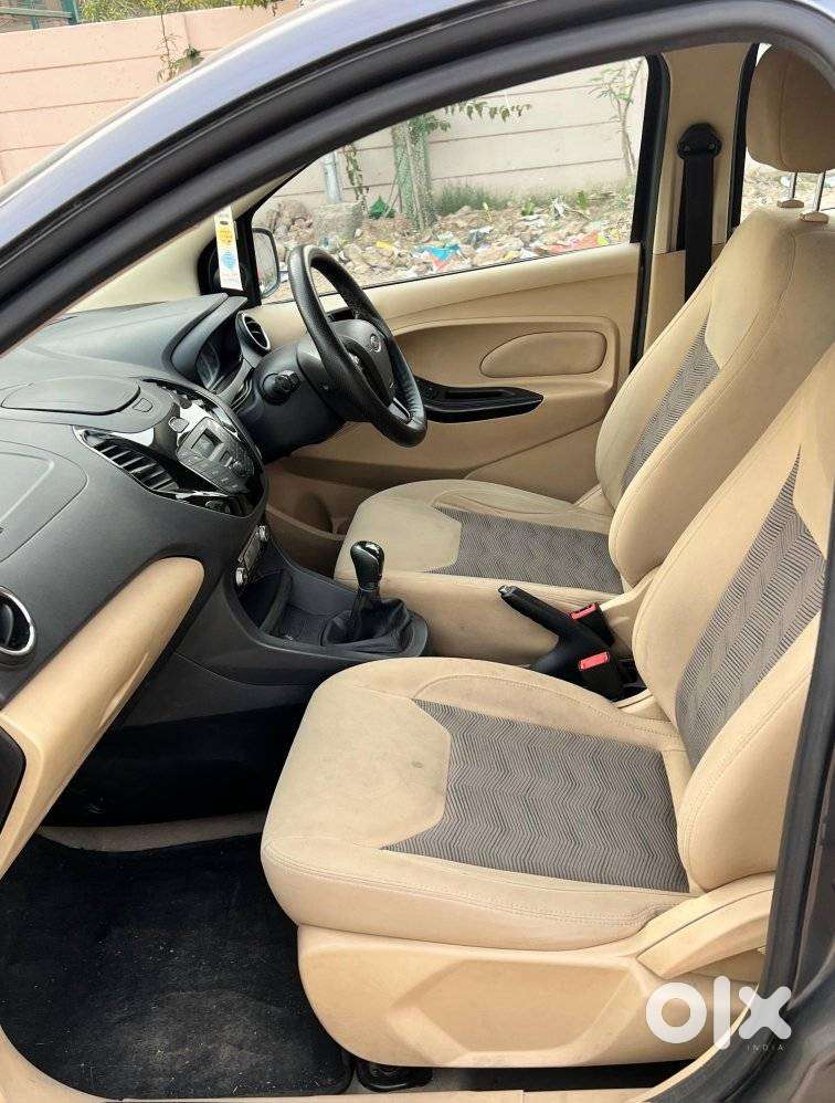 Ford Figo Aspire Titanium Blu, 2018, Petrol