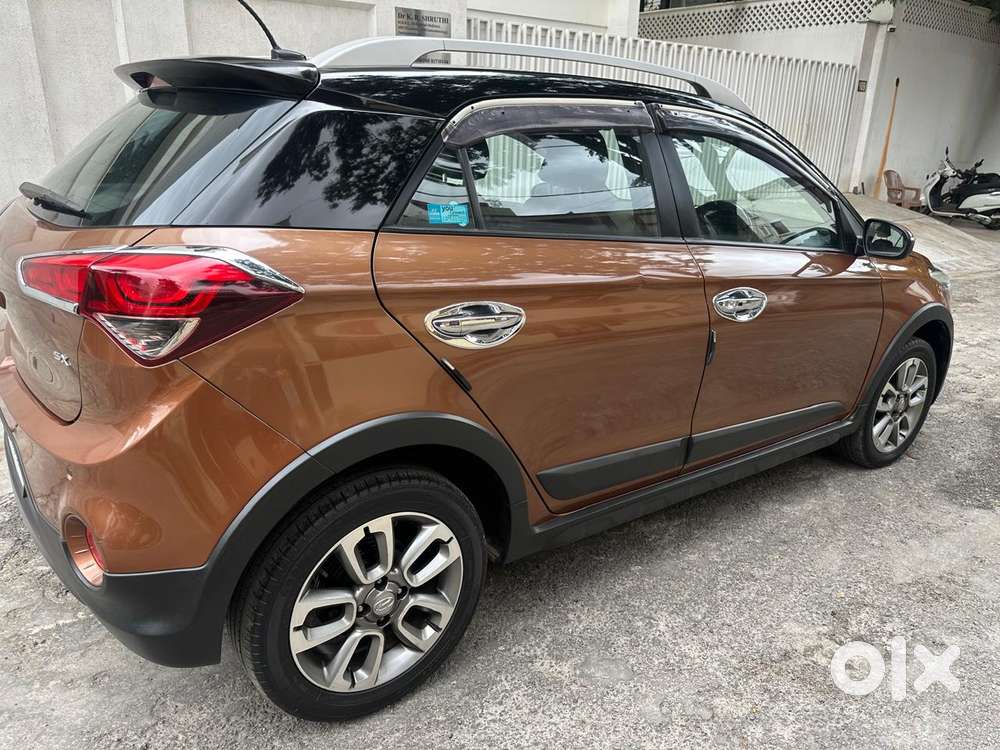 Hyundai I20 Active Sx Petrol, 2017, Petrol