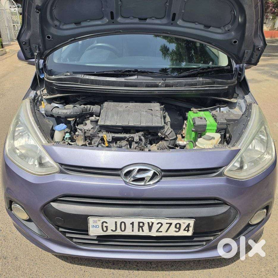 Hyundai Grand I10 Sportz, 2016, Petrol